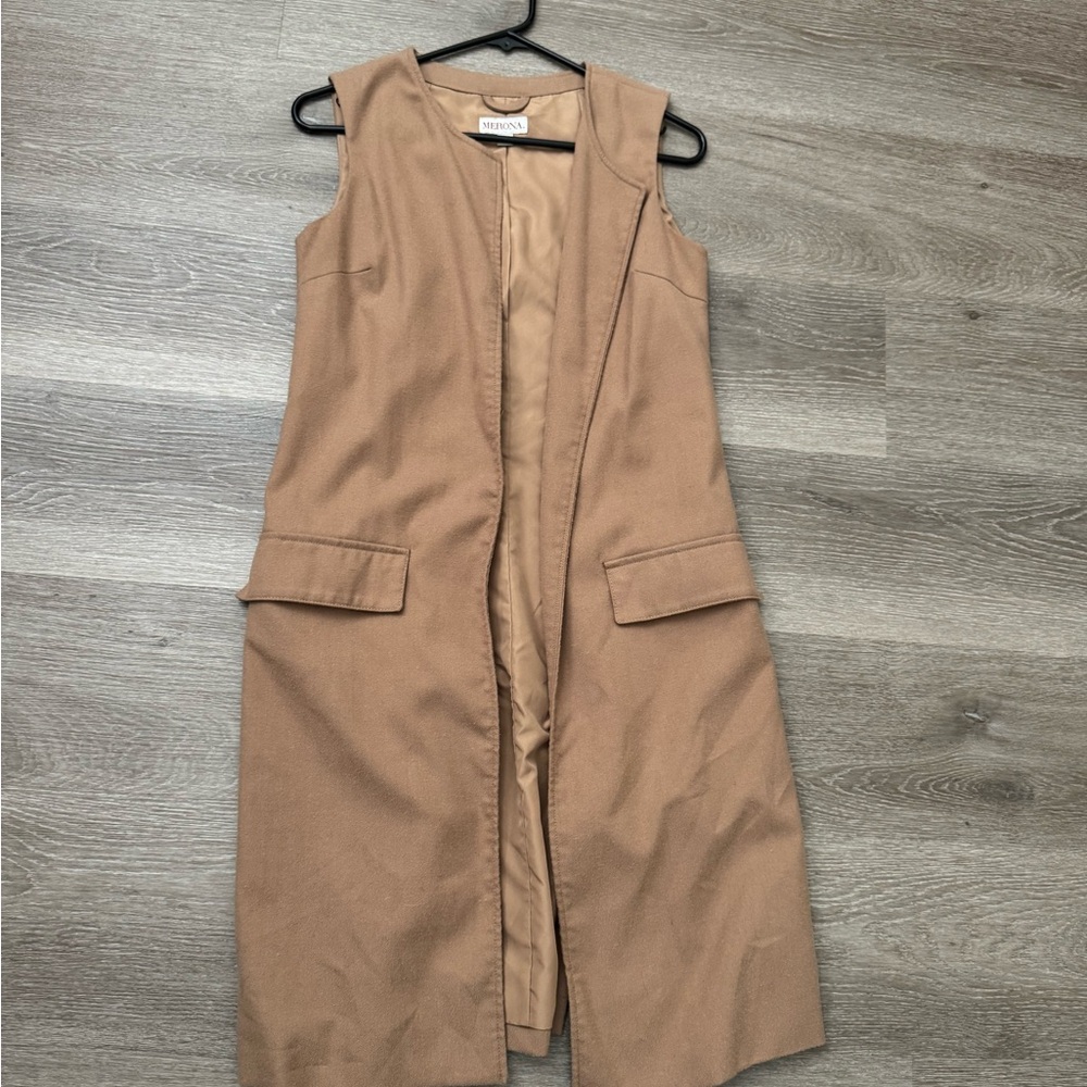 Merona Beige Sleeveless Vest